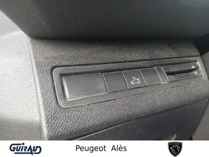 Photo 15 Peugeot 3008  Puretech 130ch S&S BVM6