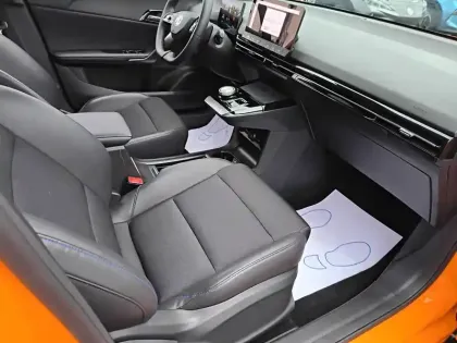 Photo 8 Mg Mg4  Electric 77kWh - 180 kW 2WD