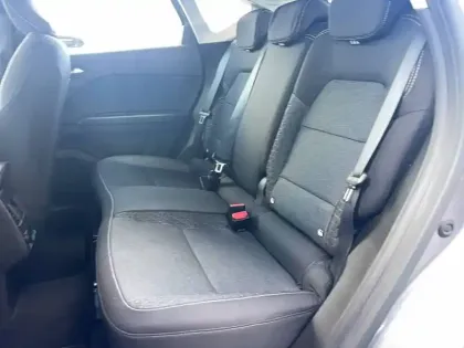 Photo 8 Renault Captur  E-Tech 145 - 21