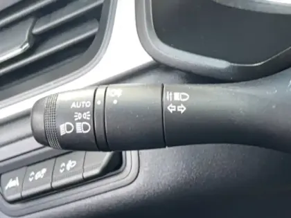 Photo 25 Renault Captur  E-Tech 145 - 21