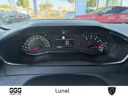 Photo 16 Peugeot 208  PureTech 100 S&S BVM6