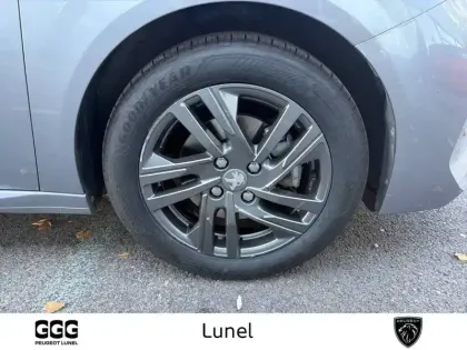Photo 12 Peugeot 208  PureTech 100 S&S BVM6