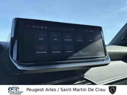 Photo 24 Peugeot 2008  PureTech 100 S&S BVM6