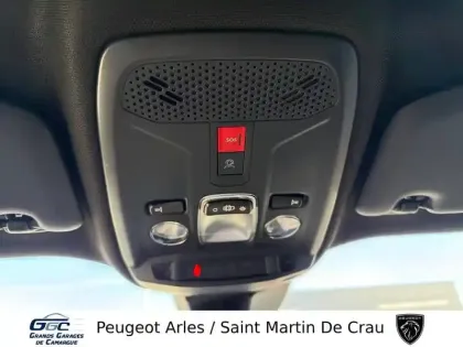 Photo 28 Peugeot 2008  PureTech 100 S&S BVM6