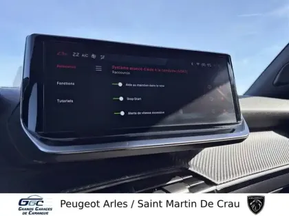 Photo 25 Peugeot 2008  PureTech 100 S&S BVM6