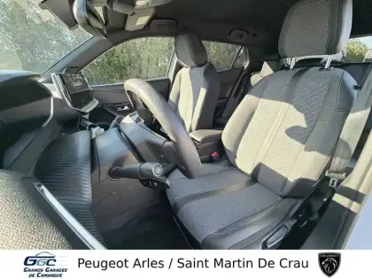 Photo 8 Peugeot 2008  PureTech 100 S&S BVM6