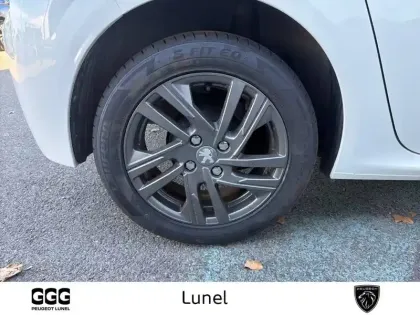 Photo 13 Peugeot 208  PureTech 100 S&S BVM6