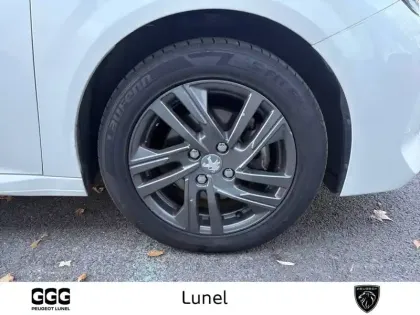 Photo 12 Peugeot 208  PureTech 100 S&S BVM6