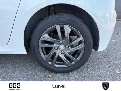 Photo 10 Peugeot 208  PureTech 100 S&S BVM6
