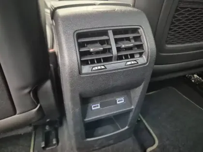 Photo 23 Peugeot 308  PHEV 180 e-EAT8