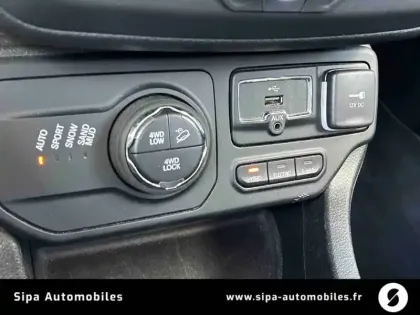 Photo 26 Jeep Renegade  1.3 Turbo T4 190 ch PHEV BVA6 4xe eAWD