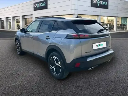 Photo 6 Peugeot 2008  Hybrid 145 ch e-DCS6