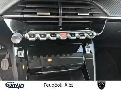 Photo 20 Peugeot 208  PureTech 100 S&S BVM6