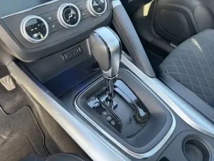 Photo 13 Renault Kadjar  Blue dCi 115 EDC