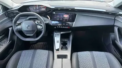 Photo 19 Peugeot 308  Hybrid 145 e-DCS6