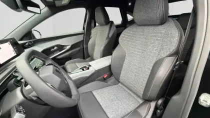 Photo 10 Peugeot 3008  Hybrid 145 e-DCS6