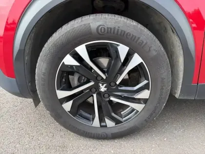 Photo 12 Peugeot 2008  PureTech 130 S&S EAT8