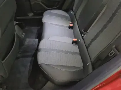 Photo 36 Peugeot 2008  PureTech 130 S&S EAT8