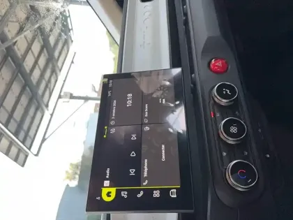 Photo 18 Renault Twingo  E-Tech Electrique 80 ch autonomie urbaine