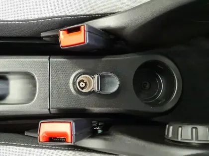 Photo 31 Renault Twingo  III E-Tech