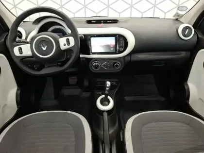Photo 10 Renault Twingo  III E-Tech