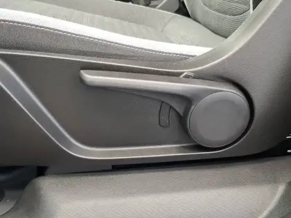 Photo 24 Renault Twingo  III E-Tech