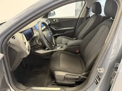 Photo 10 BMW Serie 1 118i 136 ch DKG7
