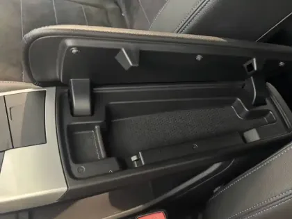 Photo 34 BMW X1  sDrive 18i 136ch DKG7