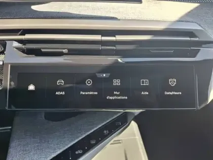 Photo 30 Peugeot 3008  Hybrid 145 e-DCS6