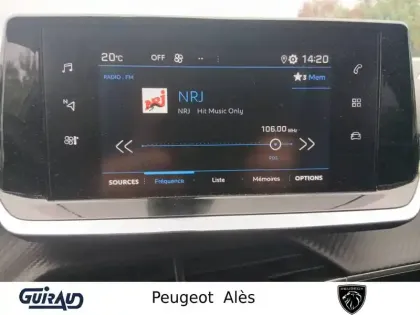 Photo 20 Peugeot 2008  PureTech 100 S&S BVM6