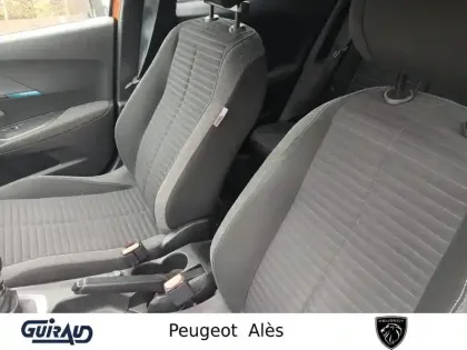 Photo 9 Peugeot 2008  PureTech 100 S&S BVM6