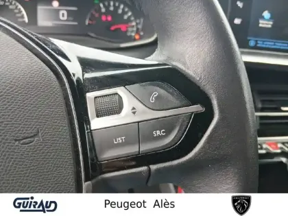 Photo 15 Peugeot 2008  PureTech 100 S&S BVM6