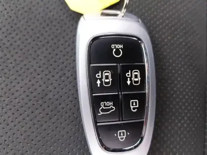 Photo 19 Hyundai Tucson  1.6 T-GDI 230 Hybrid BVA6