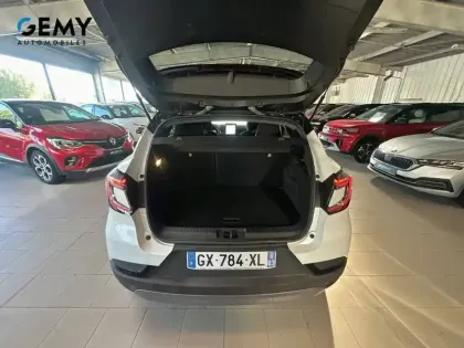 Photo 5 Renault Captur  E-Tech full hybrid 145 ch