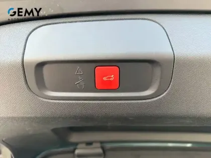 Photo 11 Peugeot 408  PHEV 225 e-EAT8