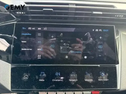 Photo 23 Peugeot 308  SW BlueHDi 130ch S&S EAT8
