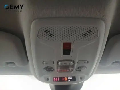 Photo 16 Peugeot 208  Hybrid 100 e-DCS6