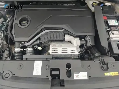 Photo 11 Peugeot 208  Hybrid 100 e-DCS6