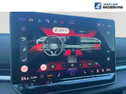 Photo 13 Volkswagen T-roc  1.5 eTSI Hybrid 150 ch DSG7