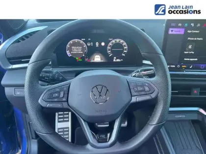 Photo 11 Volkswagen T-roc  1.5 eTSI Hybrid 150 ch DSG7