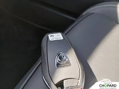 Photo 13 Peugeot 308  Plug-in Hybrid 195 ch e-DCS7