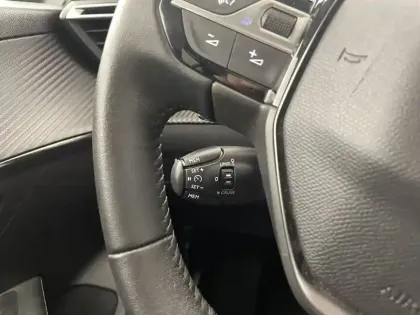 Photo 25 Peugeot 208  Hybrid 100 e-DCS6
