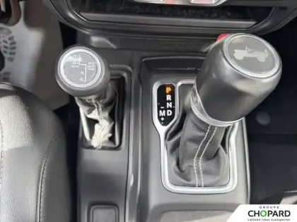 Photo 18 Jeep Wrangler  Unlimited 4xe 2.0 l T 380 ch PHEV 4x4 BVA8