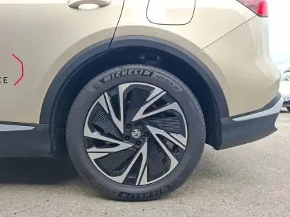 Photo 18 Mg MGS6  EV