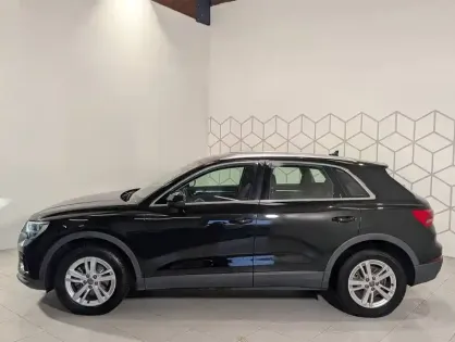 Photo 49 Audi Q3  35 TDI 150 ch S tronic 7