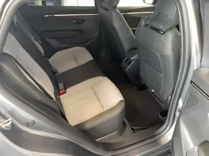 Photo 18 Renault Scenic  E-Tech électrique 220 ch grande autonomie