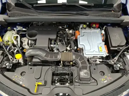 Photo 18 Renault Captur  E-Tech 145 - 21