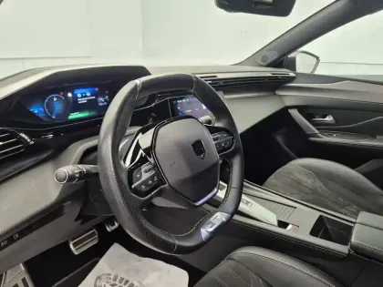 Photo 11 Peugeot 308  PHEV 180 e-EAT8