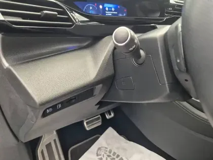 Photo 24 Peugeot 308  PHEV 180 e-EAT8