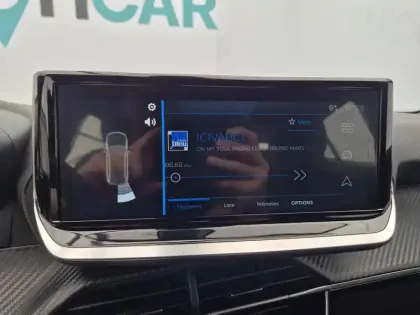 Photo 19 Peugeot 2008  PureTech 100 S&S BVM6